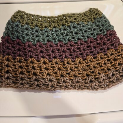 East V-Stitch Cowl
