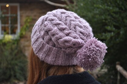 Rose - Chunky Cable Hat