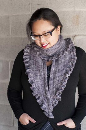 Laura Chau Just Enough Ruffles Scarf PDF