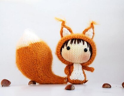 Squirrel Doll with removable tail. Toy from the Tanoshi series.