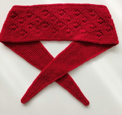 Tiny Strawberries scarf