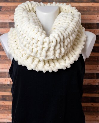 Squishy Super Chunky Cowl