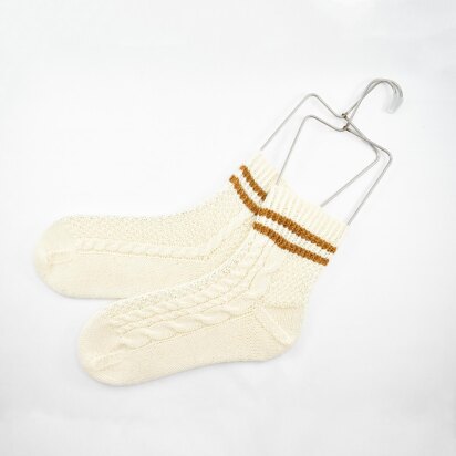 Folklore Cardigan Socks - knitting pattern