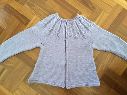 "Thea Cardigan" - Cardigan Knitting Pattern For Girls in Debbie Bliss Cashmerino Aran - DBS068