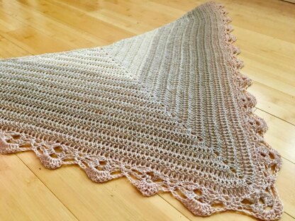 Pretty Little Thing Shawl