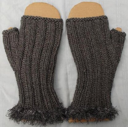 Super Simple Ribbed Mitts