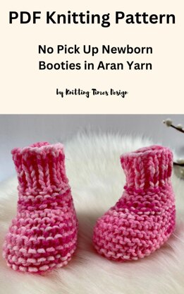 Aran yarn newborn baby booties