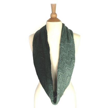 Adventurer Cowl