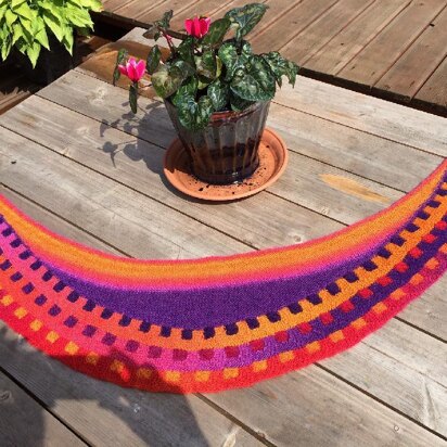 Mitred Edge Shawl