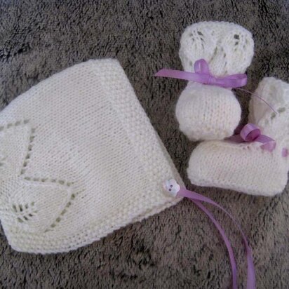 Little Princess Bonnet & Booties Set