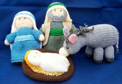 A Knitted Nativity