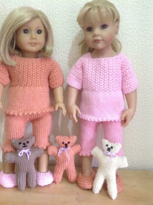 Dolls pyjamas, slippers and teddy