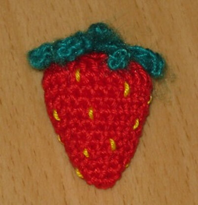 "75 Birds, Butterflies and Beautiful Beasties to Knit and Crochet"