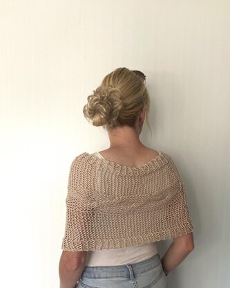 Delicate Cable Poncho