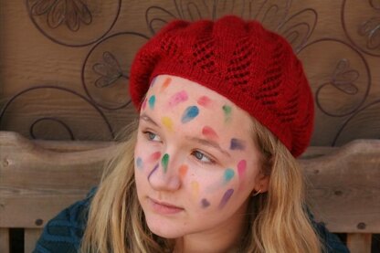 Raspberry Trellis Beret