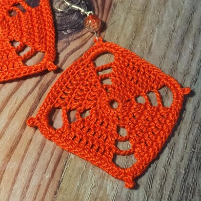 69. Orange square errings