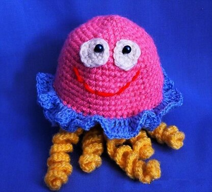 Jellyfish amigurumi