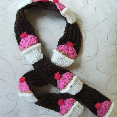 Girl's Cupcake Scarf