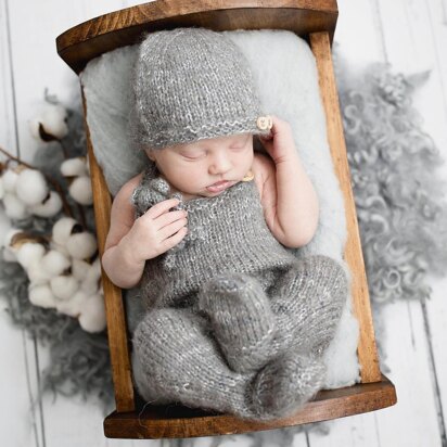 Napoleon romper set - knitting pattern