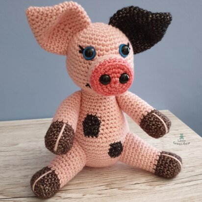 Polly the Piglet - US Terminology - Amigurumi