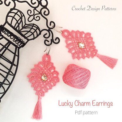 Lucky charm Earrings with tassels