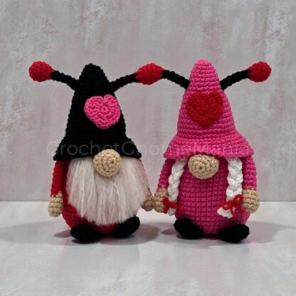 Love Bug Valentine Gnomes
