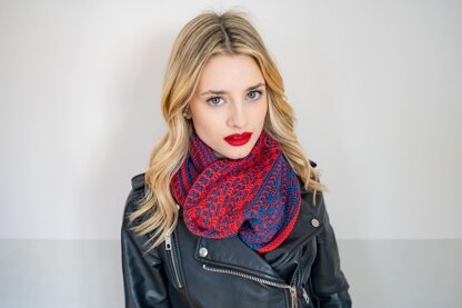 Velvet Vines Shawl