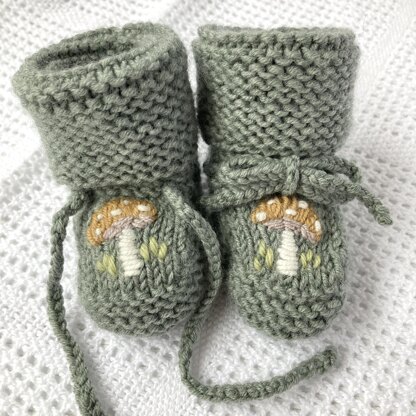 Toadstool Baby Booties