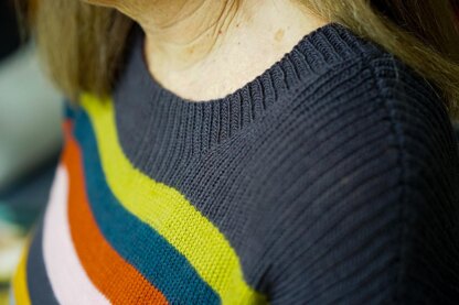 LINEUP adult pullover