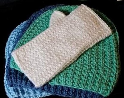 Simple Joy - Fingerless Mitts