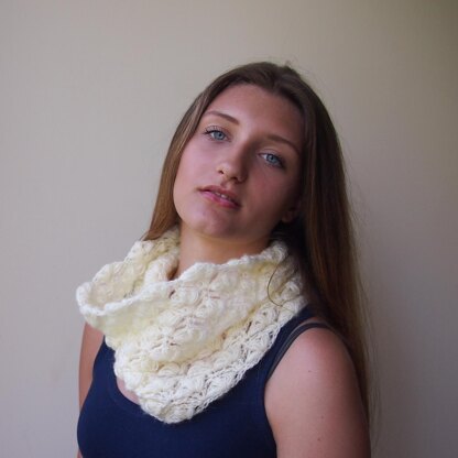 Puff flower cowl