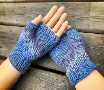 Fingerless Gloves