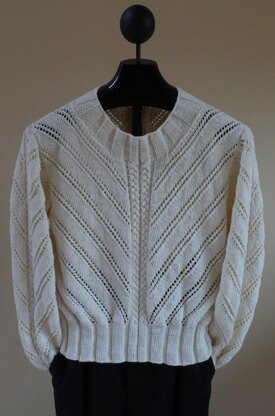 MS 201 - Diagonal Lace Pullover