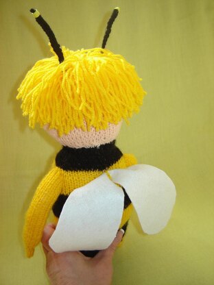 Toy Knitting Patterns Knit Maya the Bee, Spider-Man, Little Fawn, Christmas treу