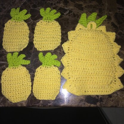 Pineapple Pot Holder & Coaster Set