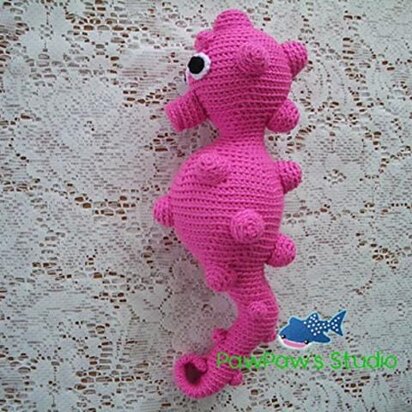 Amigurumi Pygmy Seahorse Pattern No.04