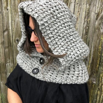 Dawn Hooded Cowl