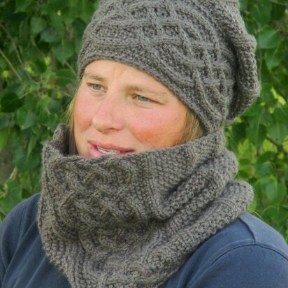 Song of Hope Cowl