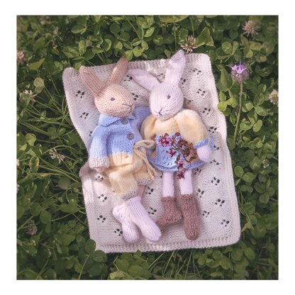 2 Little bunny: Sebastian and Lucy in Russian