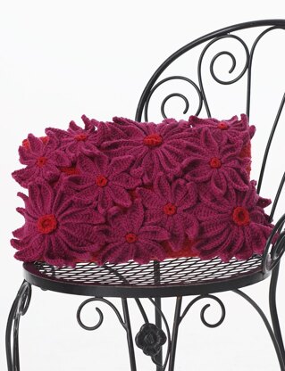 Petal Pillow in Patons Classic Wool Worsted