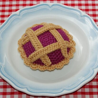 Crochet Pattern for an Individual Lattice Plum / Fruit Pie - Play Food