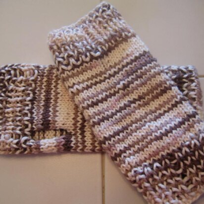 Ribbed Fingerless Gloves