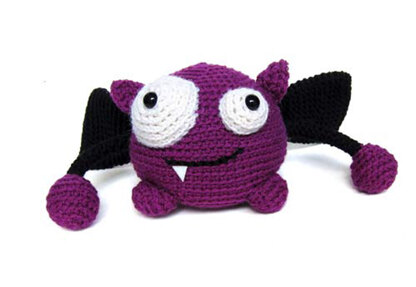Taggle The Monster Toy in Ella Rae Classic Wool