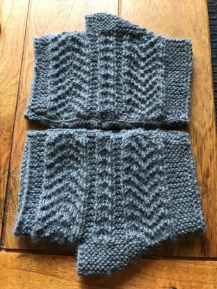 Fingerless mitts