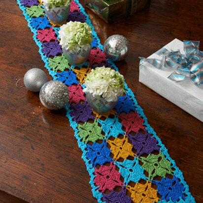 Holiday Party Table Runner in Red Heart Celebration - LW3632 - Downloadable PDF