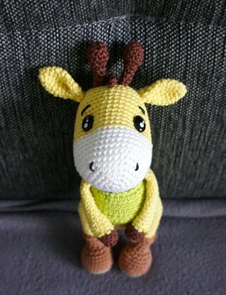 Crochet Pattern for a Giraffe called George!