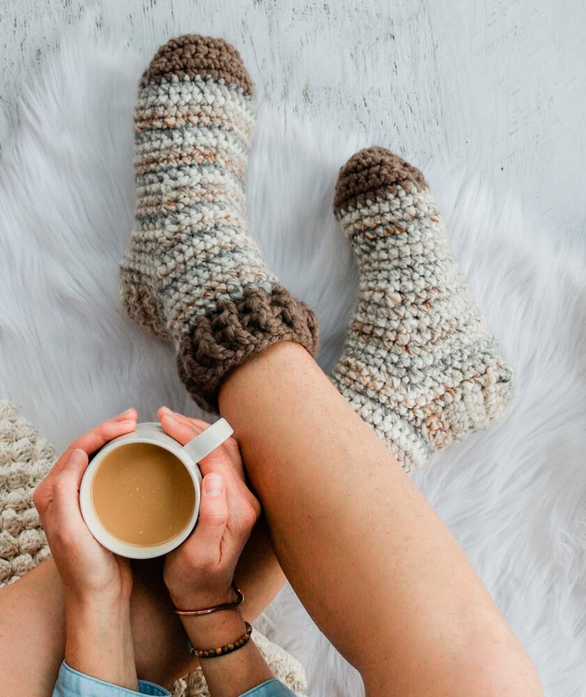 Snuggly Slipper Socks Crochet pattern by Jess Coppom Make Do