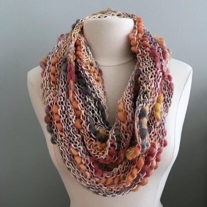 Bamboo Thick and Thin Cowl