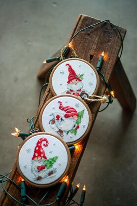 Vervaco Christmas Gnomes Set Of 3 Cross Stitch Kit - 10 x 10 cm