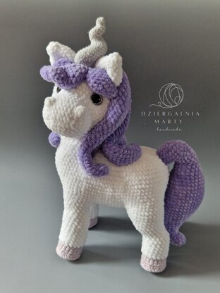 Pattern 2in1 horse and unicorn